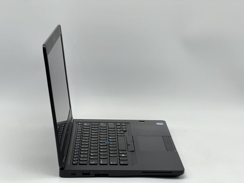 Ноутбук Dell Latitude 5490 / 14 IPS 60Гц 1920x1080 / i5-7300U / RAM 8 GB / SSD 240 GB / Intel HD Graphics 620 / Клас A- / БУ DLLLTTD5490I52408IAM фото від Pixel