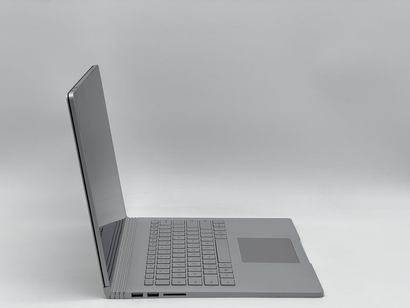 Ноутбук Microsoft Surface Book 2 / 13 IPS 60Гц 3000x2000 Touch / i5-7300U / RAM 8 GB / SSD 240 GB / Intel HD Graphics 620 / Клас A- / БУ MCRSFTSRFCBK2I52408IAM фото від Pixel