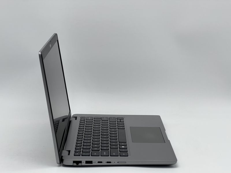 Ноутбук Dell Latitude 5440 / 14 IPS 1920x1080 / i5-1345U / RAM 16 GB / SSD 240 GB / Intel Iris Xe Graphics / Клас B / БУ DLLLTTD5440I524016IB фото від Pixel