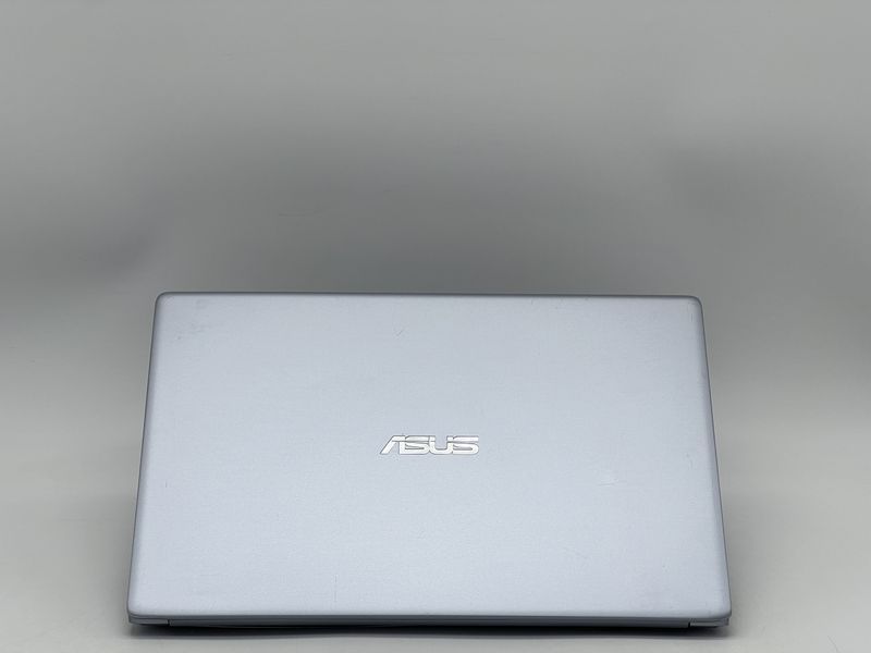 Ноутбук Asus Vivobook S14 S403F 14 / 14 IPS 60Гц 1920x1080 / i5-8265U / RAM 8 GB / SSD 240 GB / Intel UHD Graphics 620 / Клас A- / БУ SSVVBKS14S403F14I52408IAM фото від Pixel