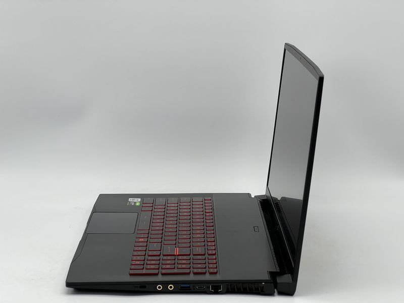 Ноутбук MSI Thin GF75 Thin 10SCSXR / 17 IPS 144Гц 1920x1080 / i5-10300H / RAM 16 GB / SSD 480 GB / NVIDIA GeForce GTX 1650 Ti / Клас A- / БУ MSTHNGF75THN10SCSXRI5165048016IAM фото від Pixel