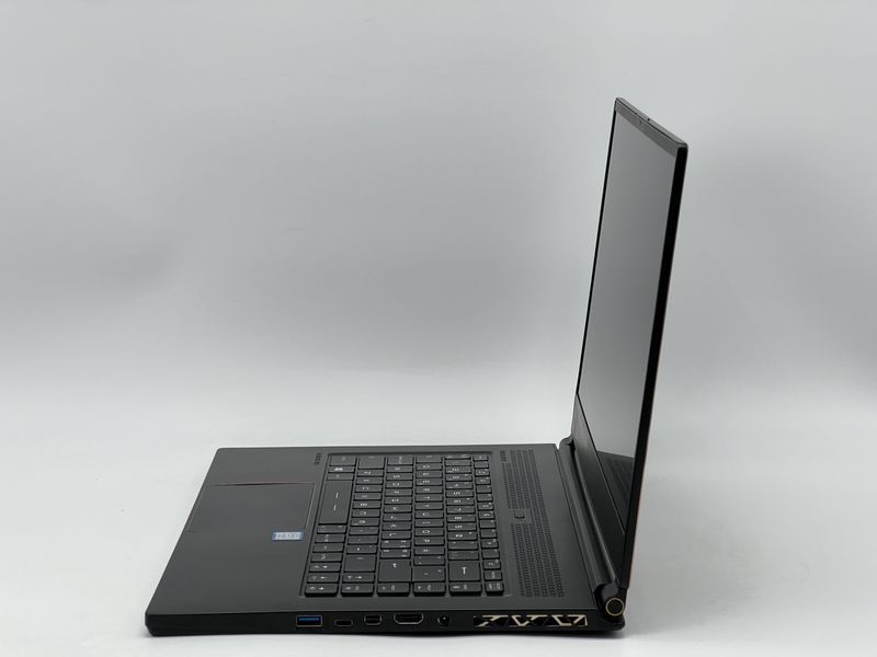 Ноутбук MSI GS65 Stealth Thin 8RE-033NE / 15 IPS 144Гц 1920x1080 / i7-8750H / RAM 16 GB / SSD 960 GB / NVIDIA GeForce GTX 1060 / Клас B / БУ MSGS65STLTHTHN8R033NI7106096016IB фото від Pixel
