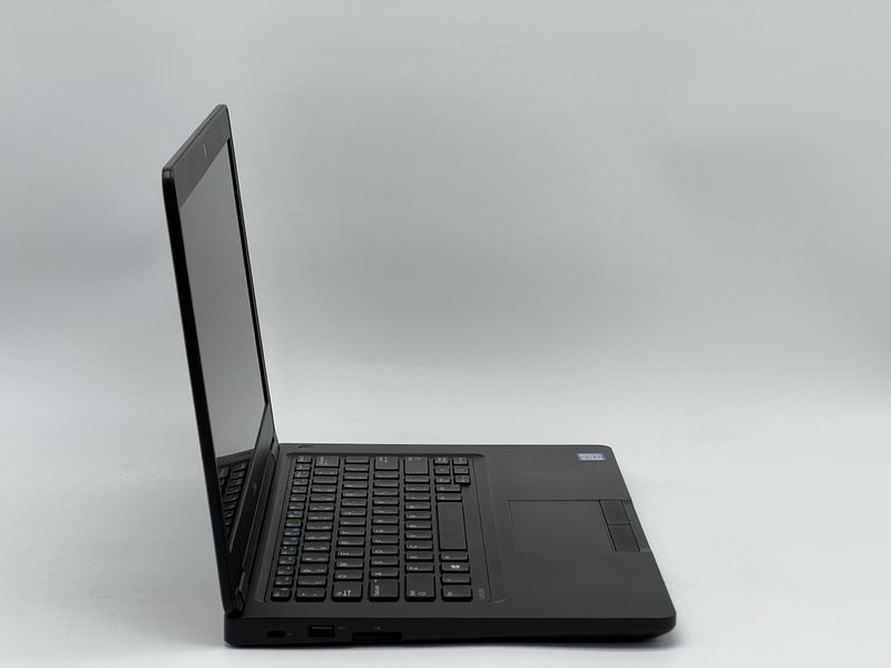 Ноутбук Dell Latitude 5480 / 14 TN 60Гц 1366x768 / i5-7300HQ / RAM 16 GB / SSD 240 GB / Intel HD Graphics 630 / Клас A- / БУ DLLLTTD5480I524016TAM фото від Pixel