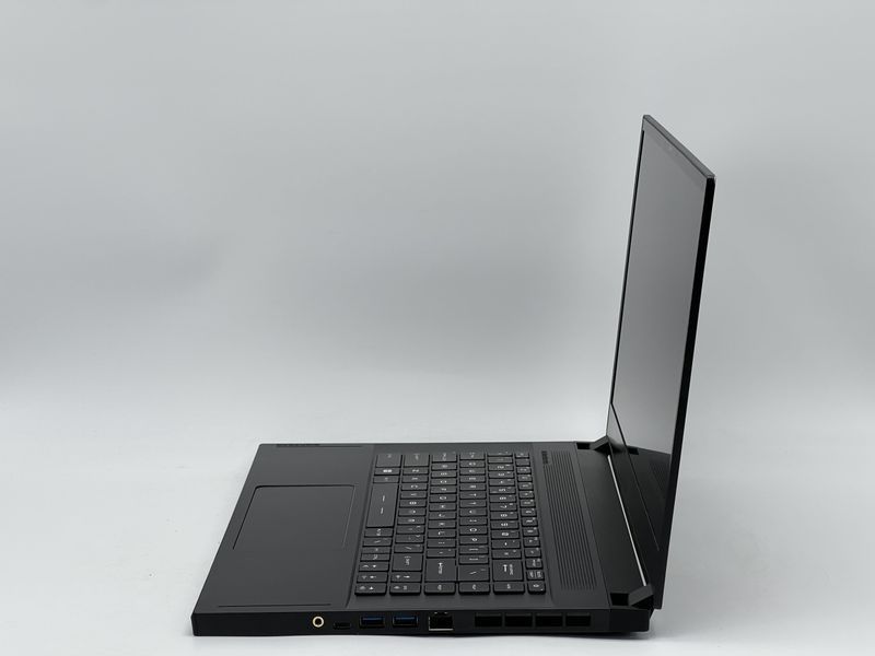Ноутбук MSI GS66 Stealth 11UH / 15 IPS 240Гц 1920x1080 / i9-11900H / RAM 32 GB / SSD 960 GB / NVIDIA GeForce RTX 3080 / Клас A- / БУ MSGS66STLTH11HI9308096032IAM фото від Pixel