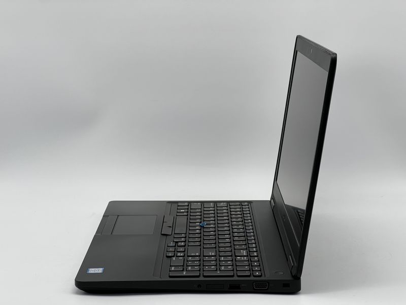Ноутбук Dell Precision 3530 / 15 IPS 1920x1080 / i7-8850H / RAM 16 GB / SSD 480 GB / NVIDIA Quadro P600 / Клас A- / БУ DLLPRCSN3530I760048016IAM фото від Pixel