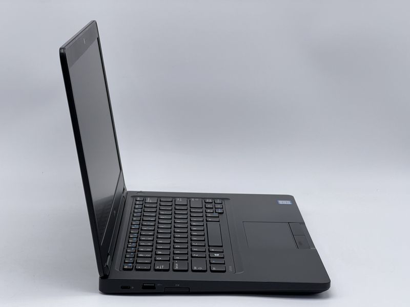 Ноутбук Dell Latitude 5480 / 14 TN 60Гц 1366x768 / i5-7300HQ / RAM 16 GB / SSD 240 GB / Intel HD Graphics 630 / Клас A- / БУ DLLLTTD5480I5240TAM фото від Pixel