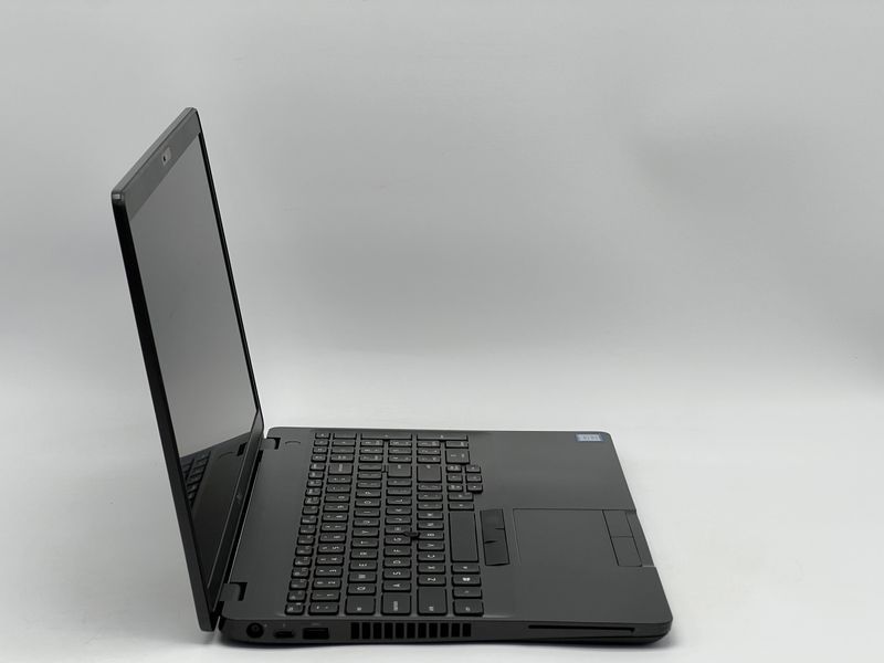 Ноутбук Dell Precision 3540 / 15 IPS 60Гц 1920x1080 / i7-8565U / RAM 16 GB / SSD 480 GB / AMD Radeon Pro WX 2100 / Клас B / БУ DLLPRCSN3540I7210048016IB фото від Pixel