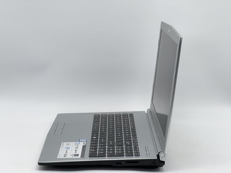 Ноутбук MSI Prestige PE62VR 7RF-837US / 15 IPS 60Гц 1920x1080 / i7-7700HQ / RAM 16 GB / SSD 240 GB / HDD 1000 GB / NVIDIA GeForce GTX 1060 / Клас A / БУ MSPRSTGP62VR7RF837SI7106024016IA фото від Pixel