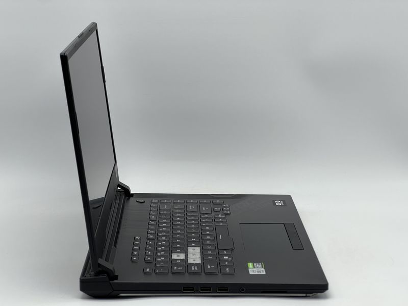 Ноутбук Asus ROG Strix G15 G512LW-WS74 / 15 IPS 14Гц 1920x1080 / i7-10750H / RAM 16 GB / SSD 960 GB / NVIDIA GeForce RTX 2070 / Клас A- / БУ SSRGSTRXG15G512LWWS74I7207096016IAM фото від Pixel