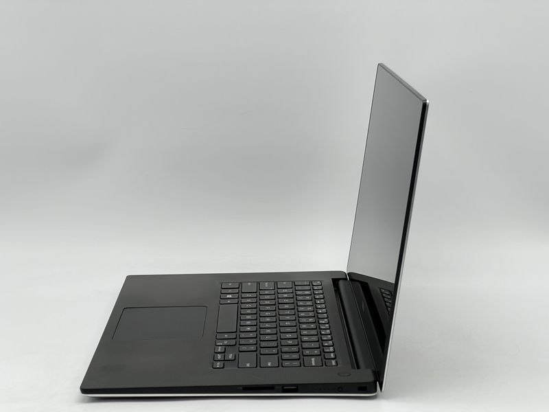 Ноутбук Dell Precision 5510 / 15 IPS 60Гц 3840x2160 Touch / i7-6700HQ / RAM 16 GB / SSD 480 GB / NVIDIA Quadro M1000M / Клас A- / БУ DLLPRCSN5510I7100048016IAM фото від Pixel
