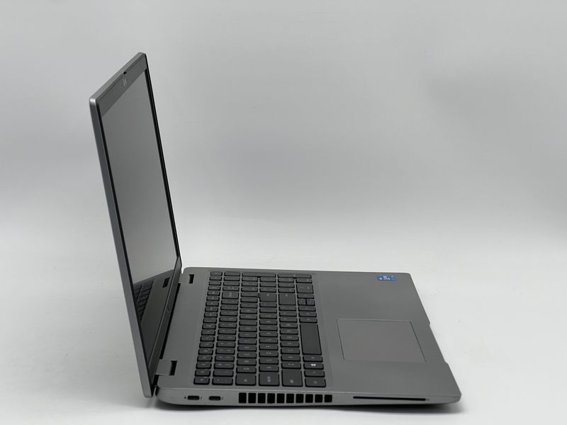 Ноутбук Dell Latitude 5520 / 15 IPS 60Гц 1920x1080 / i5-1145G7 / RAM 16 GB / SSD 480 GB / Intel Iris Xe Graphics / Клас B / БУ DLLLTTD5520I548016IB фото від Pixel