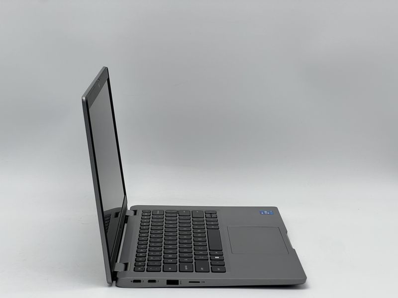 Ноутбук Dell Latitude 5320 / 13 IPS 60Гц 1920x1080 Touch / i7-1145G7 / RAM 16 GB / SSD 240 GB / Intel Iris Xe Graphics / Клас A- / БУ DLLLTTD5320I724016IAM фото від Pixel