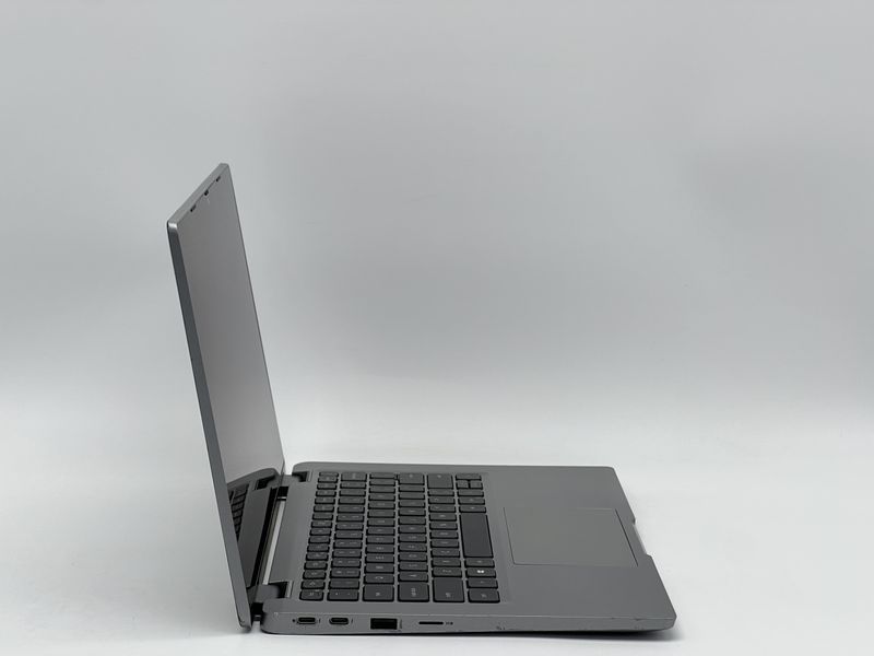 Трансформер Dell Latitude 5320 2-in-1 / 13 IPS 60Гц 1920x1080 Touch / i7-1185G7 / RAM 16 GB / SSD 240 GB / Intel Iris Xe Graphics / Клас A- / БУ DLLLTTD53202N1I724016IAM фото від Pixel