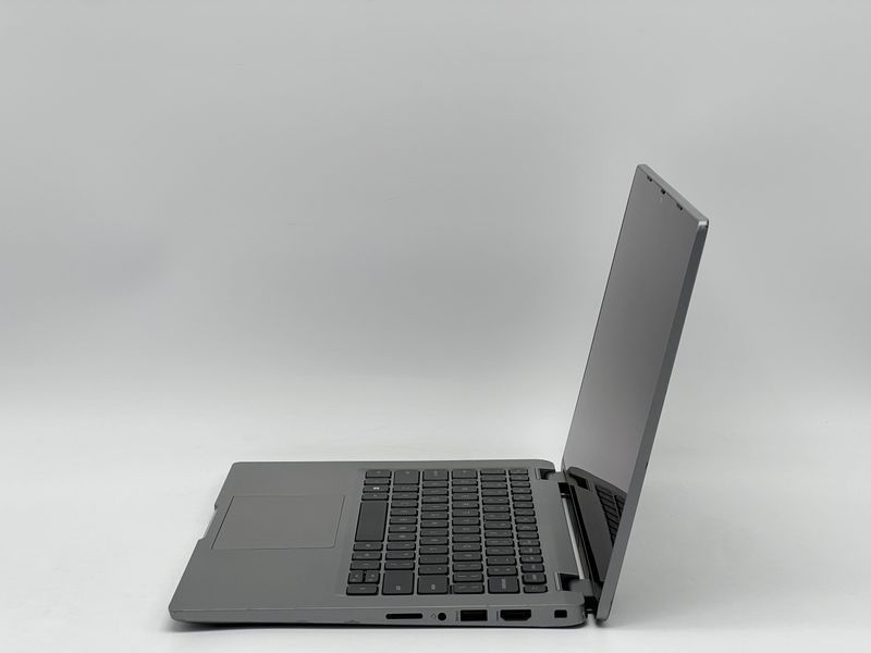 Трансформер Dell Latitude 5320 2-in-1 / 13 IPS 60Гц 1920x1080 Touch / i7-1185G7 / RAM 16 GB / SSD 240 GB / Intel Iris Xe Graphics / Клас A- / БУ DLLLTTD53202N1I724016IAM фото від Pixel