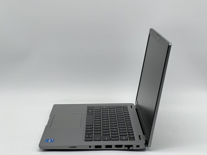 Ноутбук Dell Latitude 5420 / 14 TN 60Гц 1366x768 / i5-1145G7 / RAM 16 GB / SSD 240 GB / Intel Iris Xe Graphics / Клас A- / БУ DLLLTTD5420I524016TAM фото від Pixel