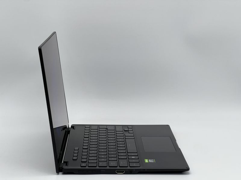 Трансформер Asus ROG Flow X13 GV301RE-X13.R93050T / 13 IPS 120Гц 1920x1080 Touch / AMD Ryzen 7 6800HS / RAM 16 GB / SSD 960 GB / NVIDIA GeForce RTX 3050 Ti / Клас A- / БУ SSRGFLWX13GV301RX13R93050TA305096016IAM фото від Pixel