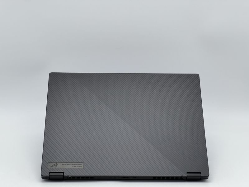 Трансформер Asus ROG Flow X13 GV301RE-X13.R93050T / 13 IPS 120Гц 1920x1080 Touch / AMD Ryzen 7 6800HS / RAM 16 GB / SSD 960 GB / NVIDIA GeForce RTX 3050 Ti / Клас A- / БУ SSRGFLWX13GV301RX13R93050TA305096016IAM фото від Pixel
