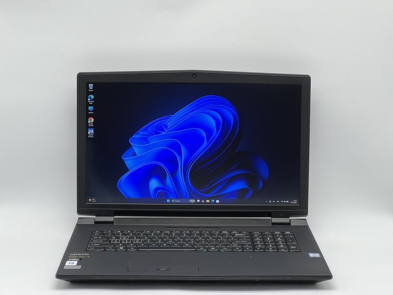 Ноутбук Sager X95 P770DM / 17 IPS 60Гц 1920x1080 / i7-6700K / RAM 16 GB / SSD 240 GB / HDD 320 GB / NVIDIA GeForce GTX 980M / Клас A- / БУ SGRX95P770DMI798024016IAM фото від Pixel