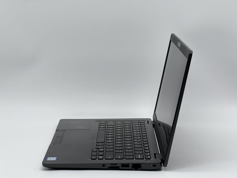 Ноутбук Dell Latitude 5300 / 13 IPS 60Гц 1920x1080 / i5-8265U / RAM 16 GB / SSD 240 GB / Intel UHD Graphics 620 / Клас B / БУ DLLLTTD5300I524016IB фото від Pixel