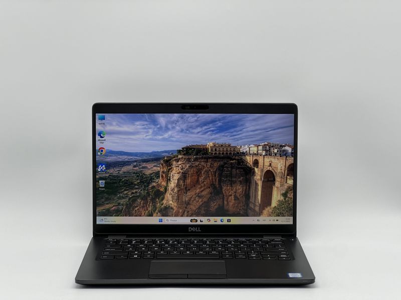Ноутбук Dell Latitude 5300 / 13 IPS 60Гц 1920x1080 / i5-8265U / RAM 16 GB / SSD 240 GB / Intel UHD Graphics 620 / Клас B / БУ DLLLTTD5300I524016IB фото від Pixel
