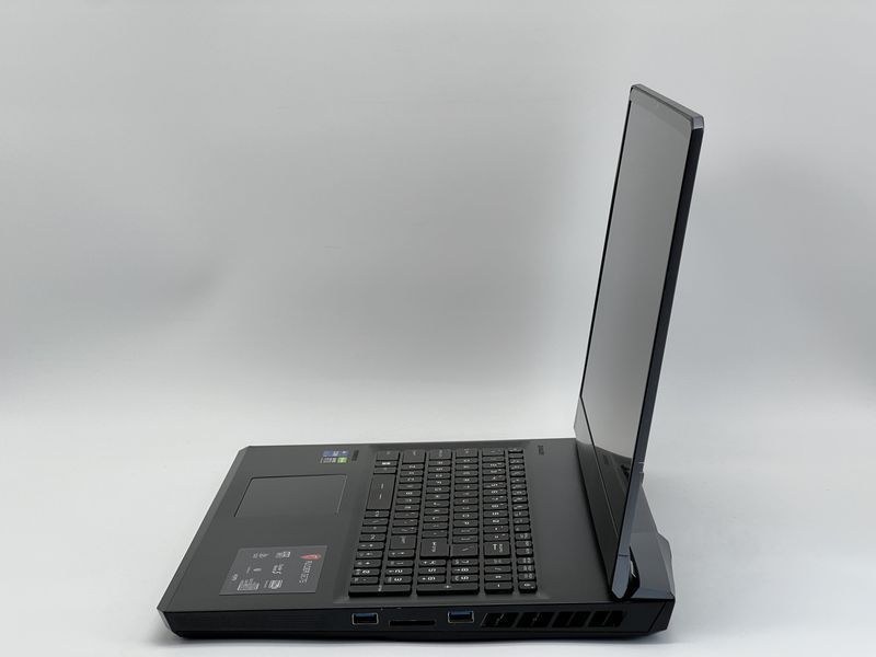 Ноутбук MSI Raider GE76 12UH / 17 IPS 144Гц 1920x1080 / i7-12700H / RAM 16 GB / SSD 960 GB / NVIDIA GeForce RTX 3080 / Клас A- / БУ MSRDRG7612HI7308096016IAM фото від Pixel