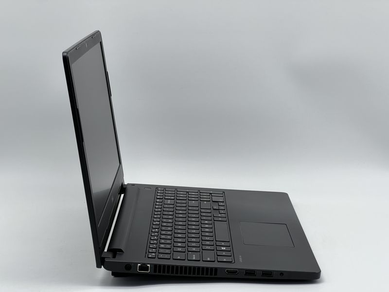 Ноутбук Dell Latitude 3560 / 15 TN 60Гц 1366x768 / i5-5200U / RAM 8 GB / SSD 120 GB / Intel&reg; HD Graphics 5500 / Клас A- / БУ DLLLTTD3560I51208TAM фото від Pixel