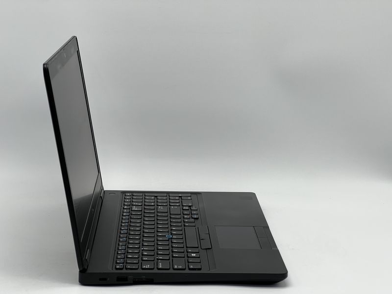 Ноутбук Dell Precision 3530 / 15 IPS 60Гц 1920x1080 / i5-8300H / RAM 16 GB / SSD 480 GB / nVidia Quadro P600 / Клас A- / БУ DLLPRCSN3530I5600480IAM фото від Pixel