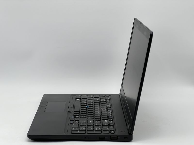 Ноутбук Dell Precision 3530 / 15 IPS 60Гц 1920x1080 / i5-8300H / RAM 16 GB / SSD 480 GB / nVidia Quadro P600 / Клас A- / БУ DLLPRCSN3530I5600480IAM фото від Pixel