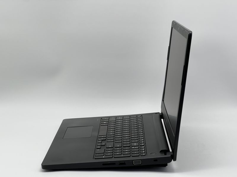 Ноутбук Dell Latitude 3560 / 15 TN 60Гц 1366x768 / i5-5200U / RAM 8 GB / SSD 120 GB / Intel&reg; HD Graphics 5500 / Клас B / БУ DLLLTTD3560I51208TB фото від Pixel