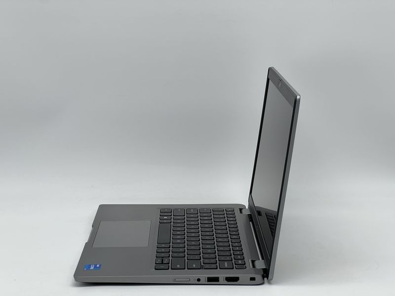 Ноутбук Dell Latitude 5320 / 13 IPS 60Гц 1920x1080 / i5-1145G7 / RAM 16 GB / SSD / Intel Iris Xe / Клас A- / БУ DLLLTTD5320I516IAM фото від Pixel