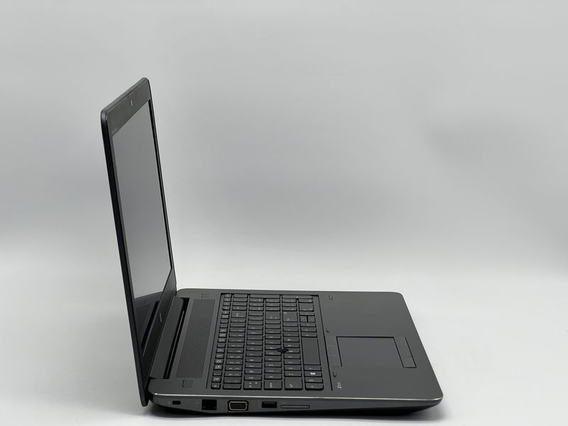 Ноутбук HP ZBook 15 G4 / 15 TN 60Гц 1920x1080 / i7-7700HQ / RAM 16 GB / SSD 480 GB / NVIDIA Quadro M1200 / Клас A- / БУ HPZBK15G4I7120048016TAM фото від Pixel
