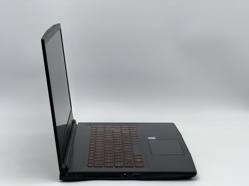 Ноутбук MSI GF63 8RD-222US / 15 IPS 144Гц 1920x1080 / i7-8750H / RAM 16 GB / SSD 480 GB / NVIDIA GeForce GTX 1050 Ti Max-Q / Клас B / БУ MSGF638RD222SI7105048016IB фото від Pixel