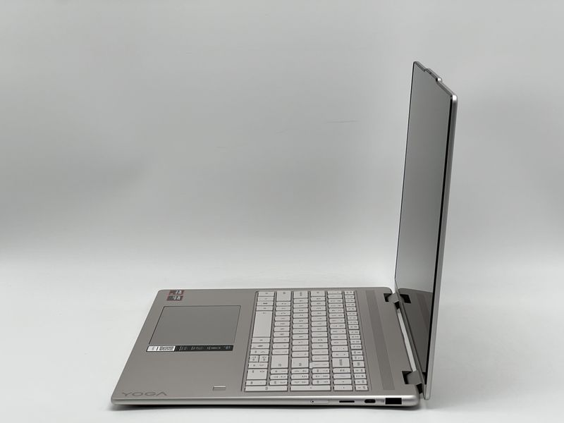 Трансформер Lenovo Yoga 7 2-in-1 16AKP10 / 16 IPS 60Гц 1920x1200 Touch / AMD Ryzen AI 5 340 / RAM 16 GB / SSD 480 GB / Radeon 840M / Клас A / БУ LNVG72N116KP10A48016IA фото від Pixel