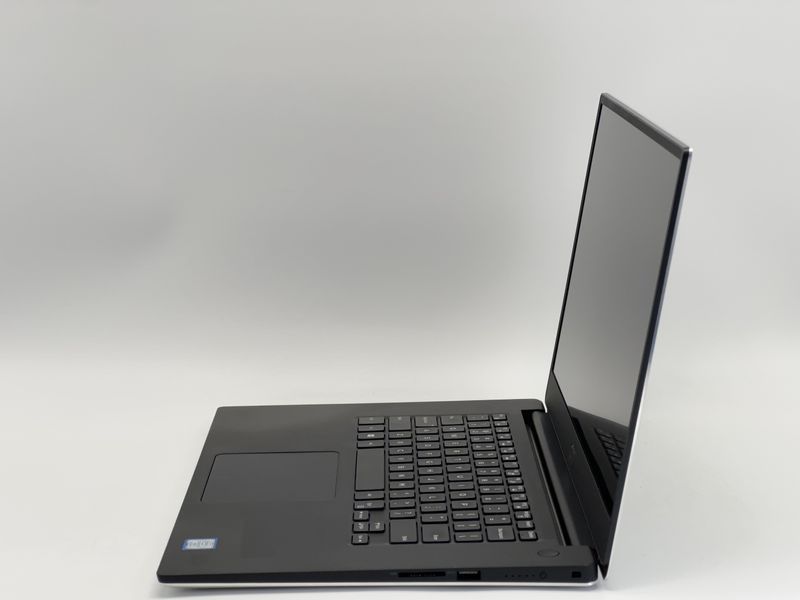 Ноутбук Dell Precision 5540 / 15 IPS 60Гц 1920x1080 / i7-9850H / RAM 16 GB / SSD 480 GB / Nvidia Quadro T2000 / Клас B / БУ DLLPRCSN5540I7200048016IB фото від Pixel