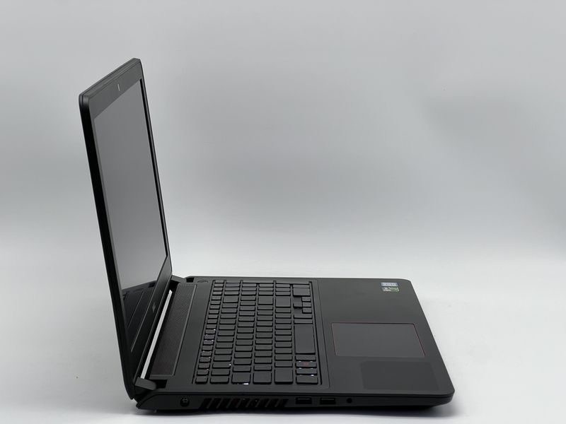 Ноутбук Dell Inspiron 5577 / 15 TN 60Гц 1920x1080 / i5-7300HQ / RAM 16 GB / SSD 480 GB / HDD 1000 GB / NVIDIA GeForce GTX 1050 / Клас B / БУ DLLNSPRN5577I5105048016TB фото від Pixel