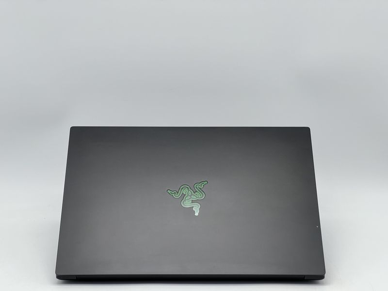 Ноутбук Razer Blade 14 RZ09-0427NEA3 / 14 IPS 165Гц 2560x1440 / AMD Ryzen 9 6900HX / RAM 16 GB / SSD 960 GB / NVIDIA GeForce RTX 3070 Ti / Клас A- / БУ RZRBLD14RZ090427N3A307096016IAM фото від Pixel