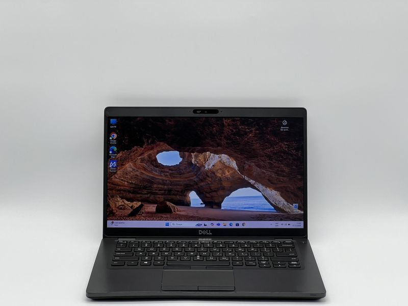 БУ ноутбук Dell Latitude 5400 / 14 TN 60Гц 1920x1080 / i5-8365U / RAM 8 GB / SSD 240 GB / Intel UHD 620 / Клас A- DLLLTTD5400I52408TAM фото від Pixel