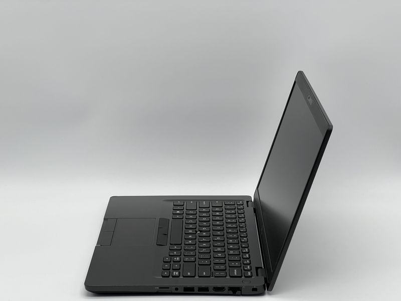 БУ ноутбук Dell Latitude 5400 / 14 TN 60Гц 1920x1080 / i5-8365U / RAM 8 GB / SSD 240 GB / Intel UHD 620 / Клас A- DLLLTTD5400I52408TAM фото від Pixel
