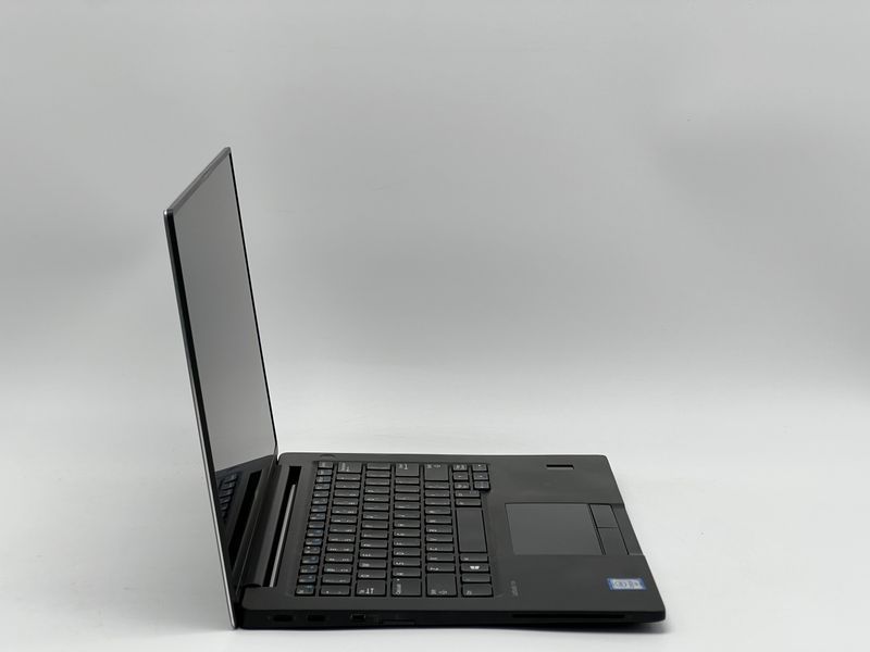 Ноутбук Dell Latitude 7370 / 13 IPS 60Гц 3200x1800 Touch / Intel Core m7-6Y75 / RAM 8 GB / SSD 240 GB / Intel HD Graphics 515 / Клас A- / БУ DLLLTTD7370I2408IAM фото від Pixel