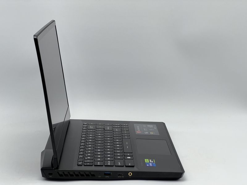 Ноутбук MSI Vector GP66 12UGS / 15 IPS 144Гц 1920x1080 / i7-12700H / RAM 16 GB / SSD 960 GB / NVIDIA GeForce RTX 3070 Ti / Клас A- / БУ MSVCTRGP6612GSI7307096016IAM фото від Pixel