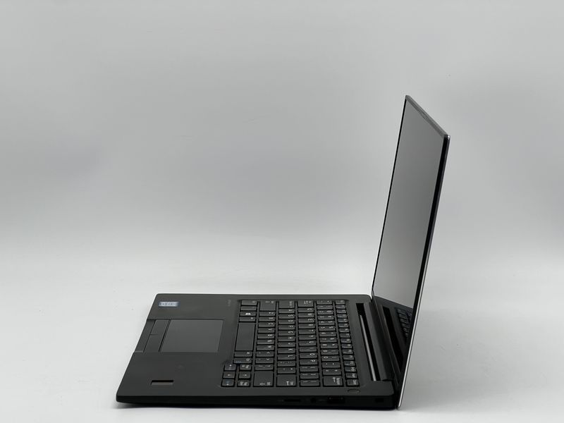 Ноутбук Dell Latitude 7370 / 13 IPS 60Гц 3200x1800 Touch / Intel Core m7-6Y75 / RAM 8 GB / SSD 240 GB / Intel HD Graphics 515 / Клас A- / БУ DLLLTTD7370I2408IAM фото від Pixel