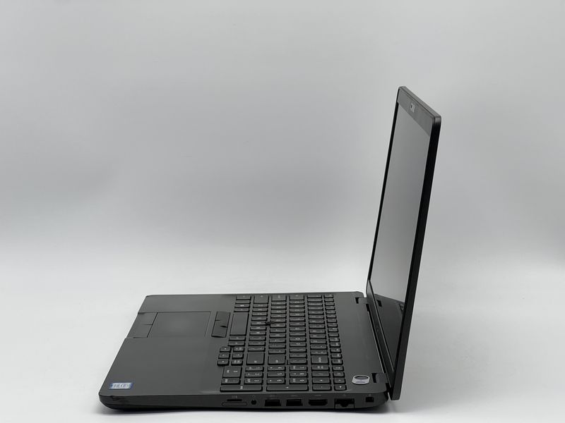 Ноутбук Dell Latitude 5500 / 15 IPS 60Гц 1920x1080 / i7-8665U / RAM 16 GB / SSD 480 GB / Intel UHD 620 / Клас A- / БУ DLLLTTD5500I748016IAM фото від Pixel