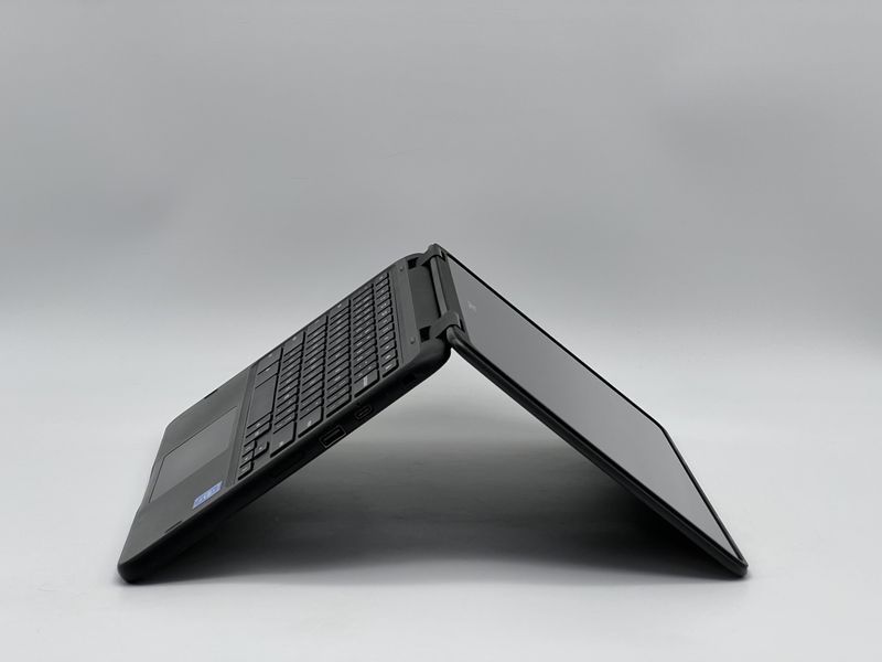 Трансформер Dell Chromebook 11 3100 2-in-1 / 11 IPS 60Гц 1366x768 Touch / Intel Celeron N4020 / RAM 4 GB / SSD 32 GB / Intel UHD Graphics 600 / Клас A- / БУ DLLCHRMBK1131002N1IC324IAM фото від Pixel