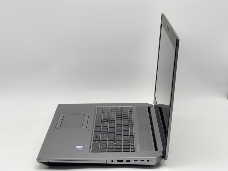 Ноутбук HP ZBook 17 G5 / 17 IPS 60Гц 1920x1080 / i7-8850H / RAM 16 GB / SSD 480 GB / NVIDIA Quadro P4200 / Клас A- / БУ HPZBK17G5I7420048016IAM фото від Pixel