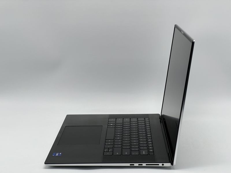 Ноутбук Dell XPS 17 9710 / 17 IPS 60Гц 1920x1200 / i9-11900H / RAM 16 GB / SSD 960 GB / NVIDIA GeForce RTX 3060 / Клас A- / БУ DLLXPS179710I9306096016IAM фото від Pixel