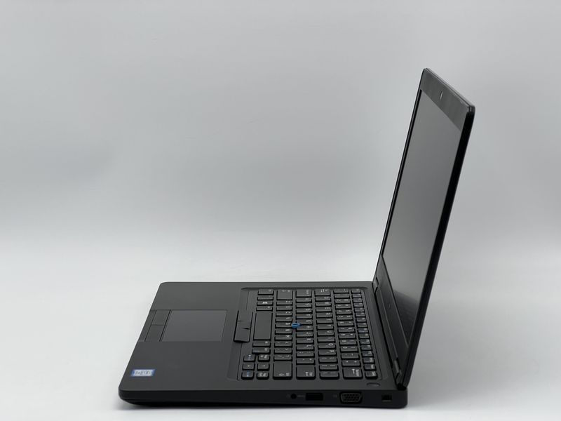 Ноутбук Dell Latitude 5490 / 14 TN 60Гц 1366x768 / i5-8350U / RAM 8 GB / SSD 240 GB / Intel UHD Graphics 620 / Клас A- / БУ DLLLTTD5490I52408TAM фото від Pixel