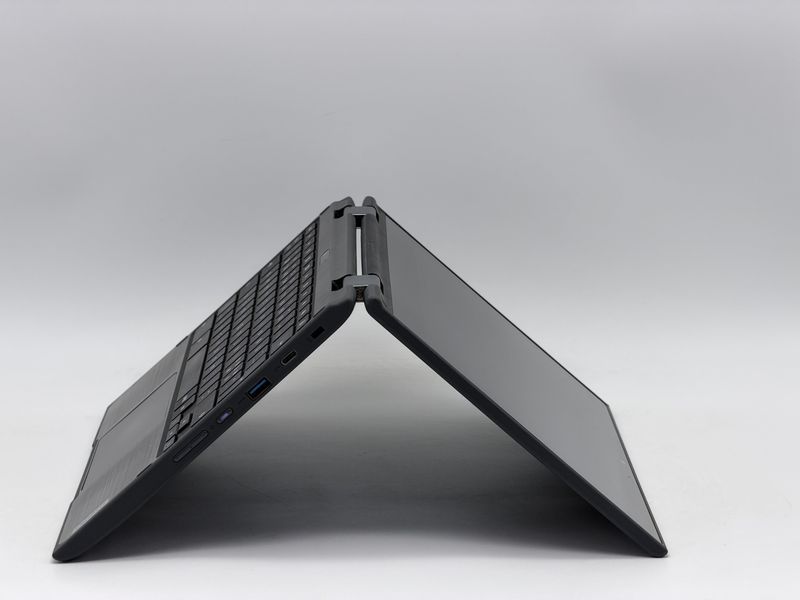 Трансформер Lenovo 300e Chromebook 2nd Gen 2 in 1 / 11 TN 60Гц 1366x768 Touch / Intel Celeron N4100 / RAM 8 GB / SSD 32 GB / Intel UHD Graphics 600 / Клас B / БУ LNV300CHRMBK2NDGN2N1IC328TTB фото від Pixel