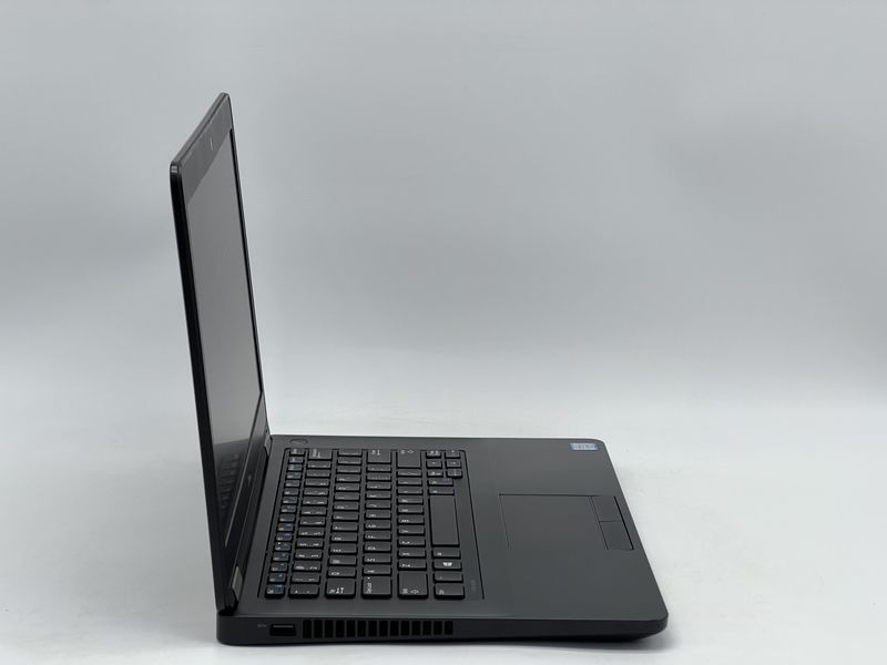 Ноутбук Dell Latitude E5470 / 14 TN 60Гц 1366x768 / i3-6100U / RAM 8 GB / SSD 120 GB / Intel HD Graphics 520 / Клас A- / БУ DLLLTTD5470I31208TAM фото від Pixel
