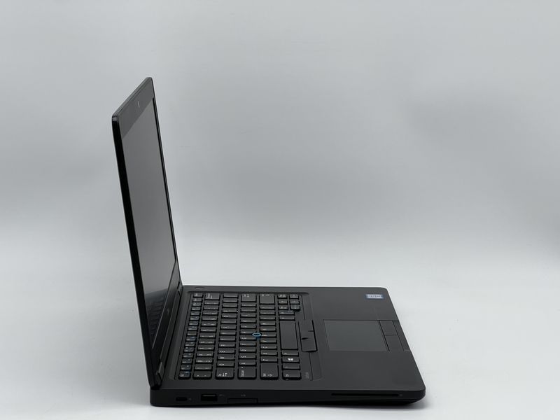 Ноутбук Dell Latitude 5480 / 14 TN 60Гц 1366x768 / i5-6300U / RAM 8 GB / SSD 120 GB / Intel HD Graphics 520 / Клас B / БУ DLLLTTD5480I51208TB фото від Pixel