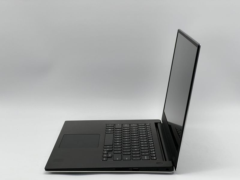 Ноутбук Dell Precision 5540 / 15 IPS 60Гц 1920x1080 / i7-9750H / RAM 16 GB / SSD 480 GB / NVIDIA Quadro T1000 / Клас B / БУ DLLPRCSN5540I7100048016IB фото від Pixel